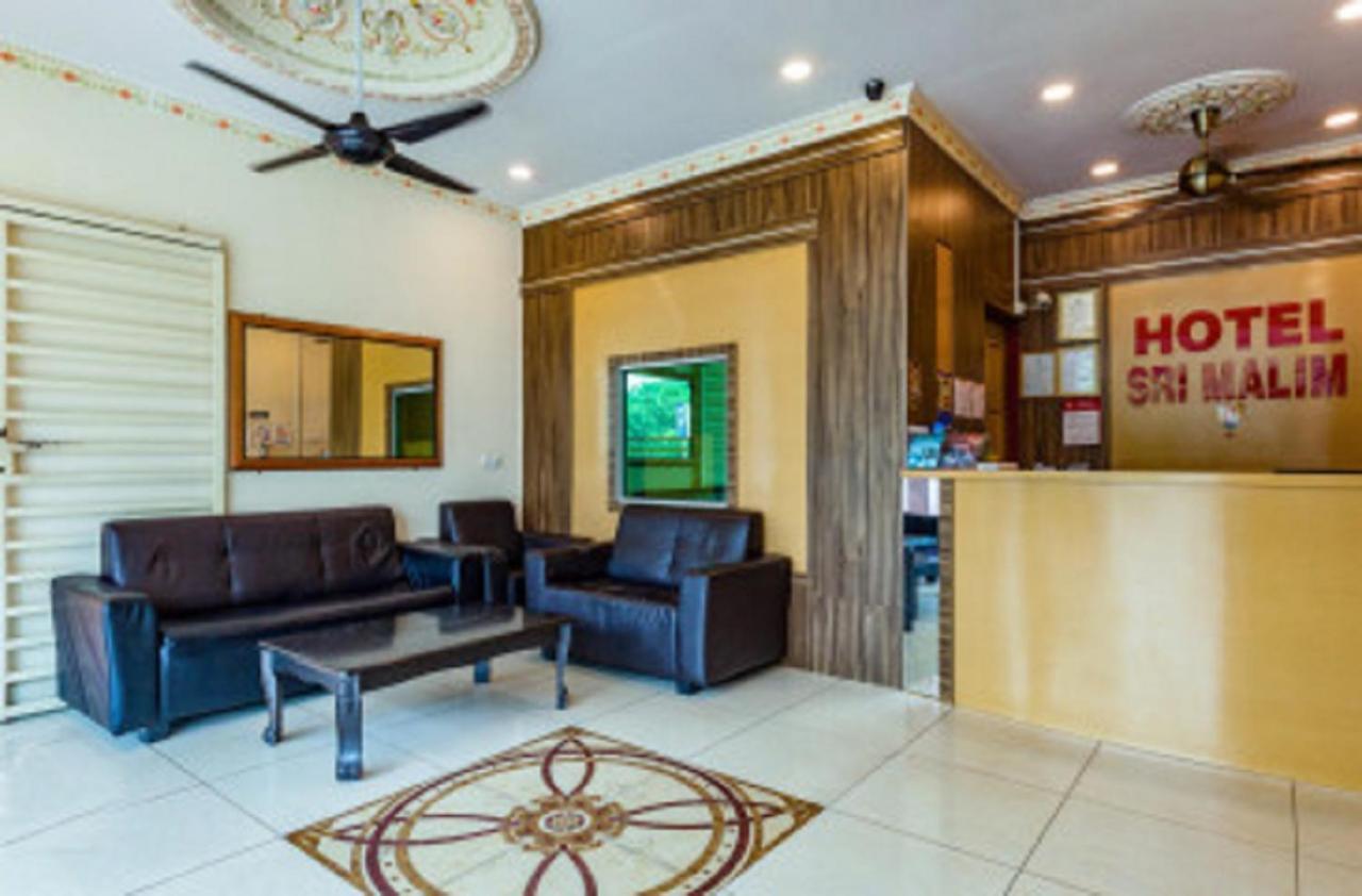 Hotel Sri Malim Танджунг-Малим Экстерьер фото