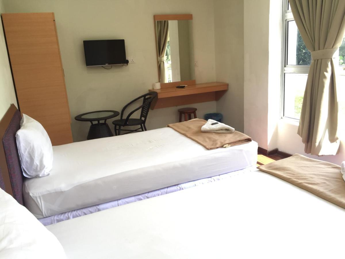 Hotel Sri Malim Танджунг-Малим Экстерьер фото