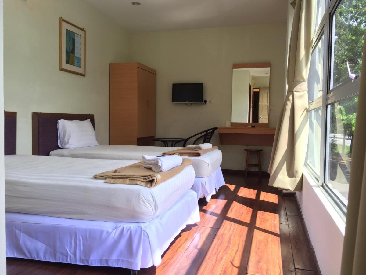 Hotel Sri Malim Танджунг-Малим Экстерьер фото