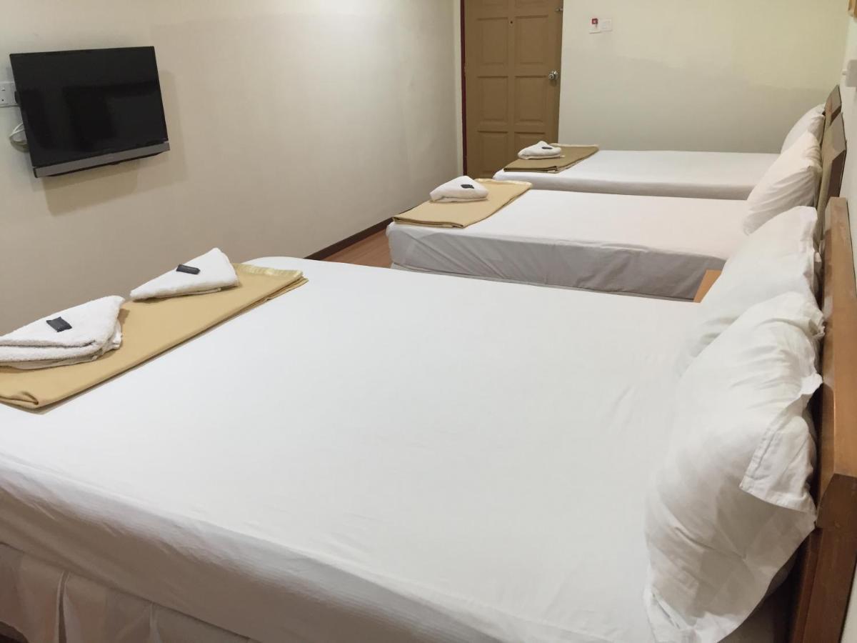 Hotel Sri Malim Танджунг-Малим Экстерьер фото